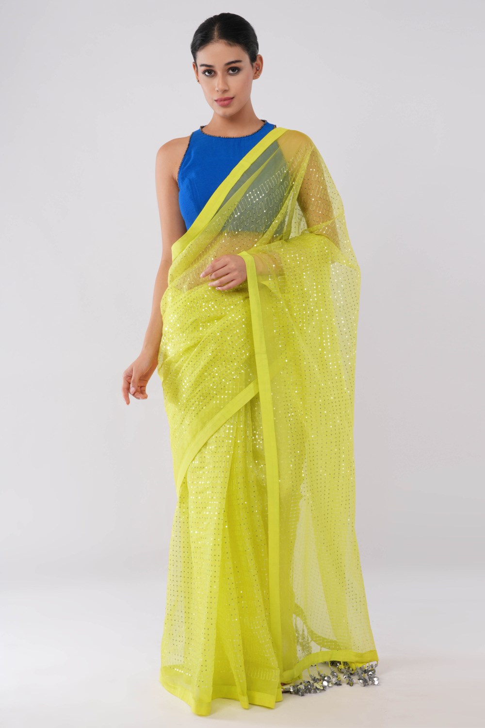 The Dangling Sari